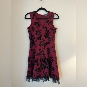 Donna Ricco New York Women's dress Red & Black Velvet Trapeze Size 2